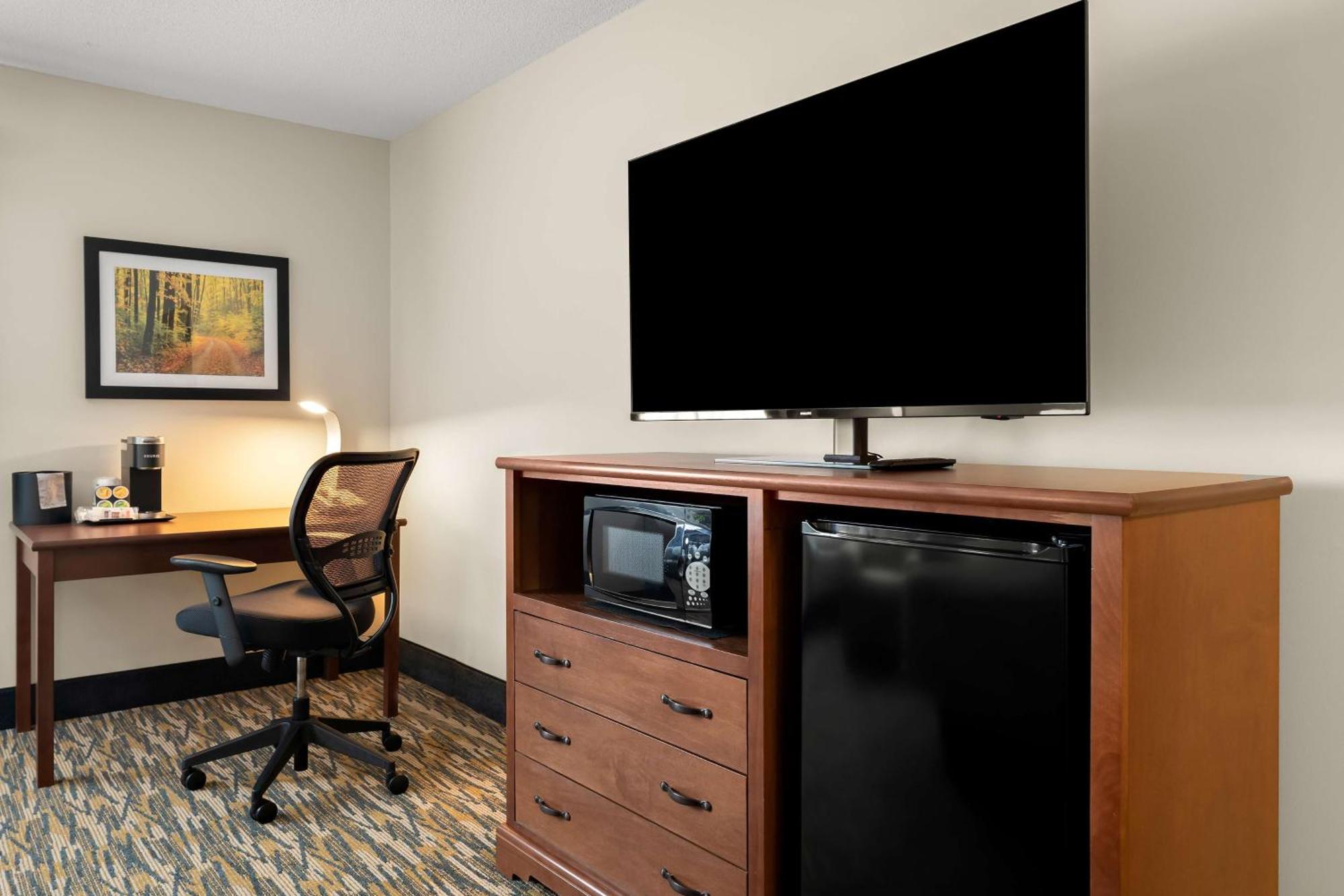 Best Western Inn Rice Lake Εξωτερικό φωτογραφία