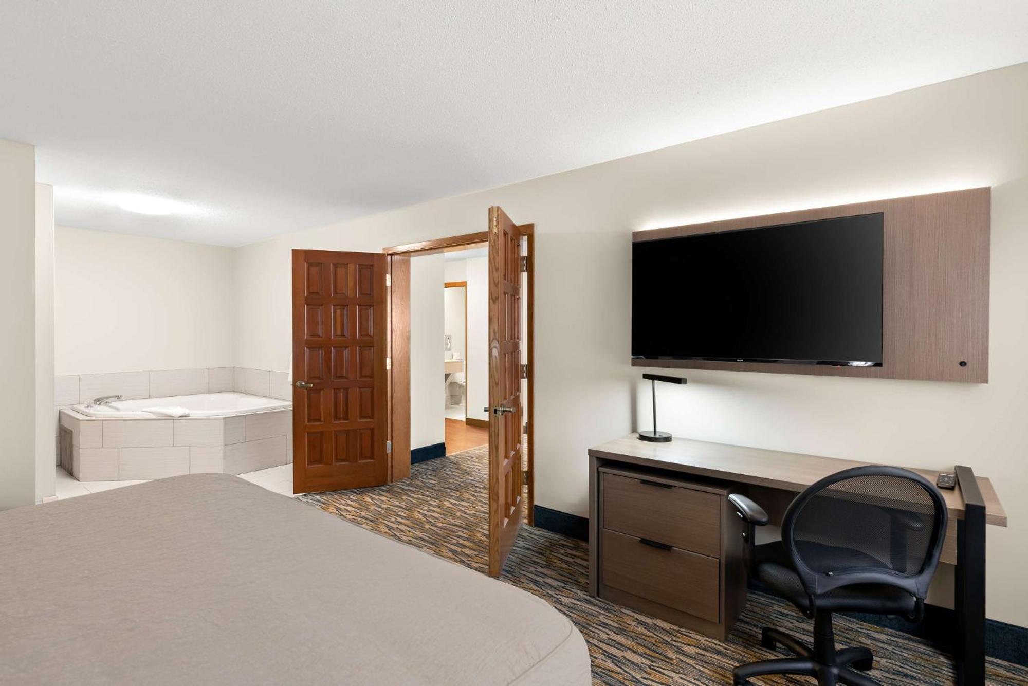 Best Western Inn Rice Lake Εξωτερικό φωτογραφία